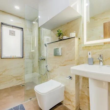 Kyomi Service Apartments Gurgaon Exterior photo