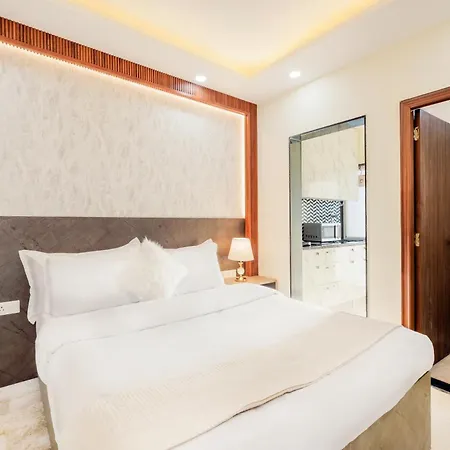 Kyomi Service Apartments Gurgaon Exterior photo