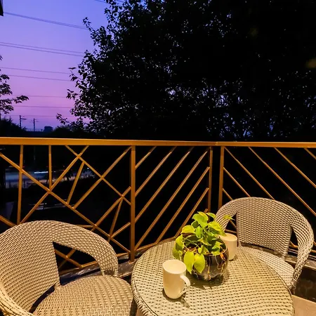 Kyomi Service Apartments Gurgaon Exterior photo